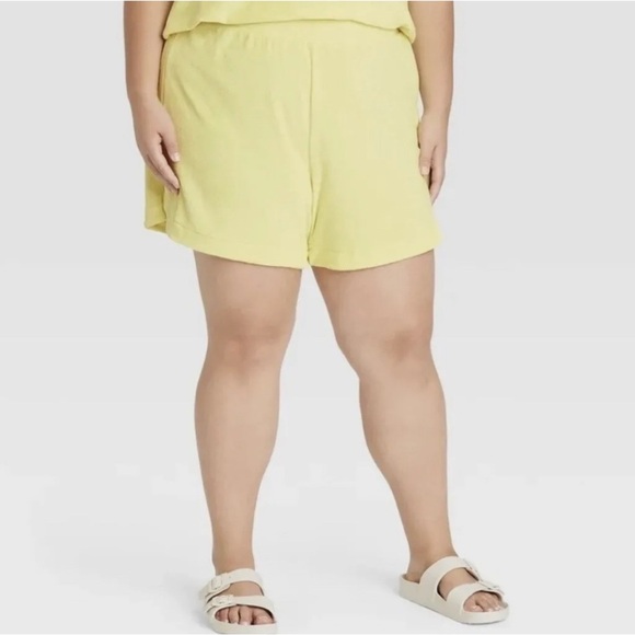 a new day Pants - a new day Mid-Rise Yellow Terry Fabric Shorts